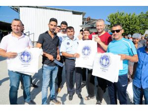 Battalgazi Belediyesi, kasap önlüğü ve et poşeti dağıttı