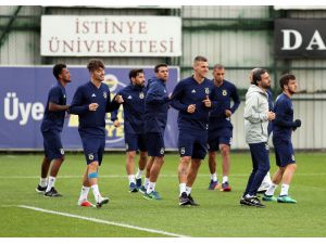 Fenerbahçe, Dinamo Zagreb maçı hazırlıklarına başladı