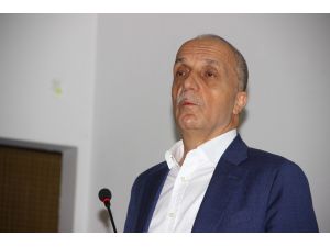 Edremit Türk-İş Sendikası seminerine ev sahipliği yaptı