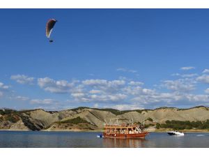 Terörden temizlenen Tunceli’de yamaç paraşütü heyecanı