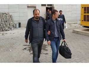 Fetö’den Gözaltına Alınan 2 Asker Ankara’ya Götürüldü