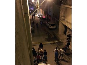 İzmir’de Silahlı Kavga: 3 Yaralı