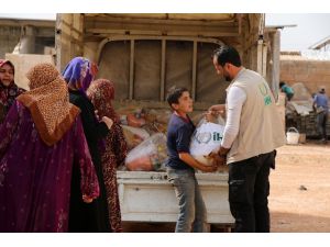 İhh’dan İdlib’teki Yetim Ailelerine Gıda Yardımı