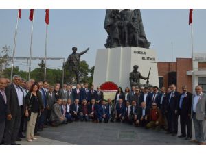 Manisalı Muhtarlar Günlerini Kutladı