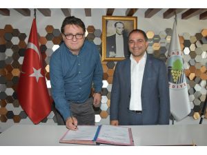 Başkan Uçak’tan Alaşehirlilere Doğalgaz Müjdesi