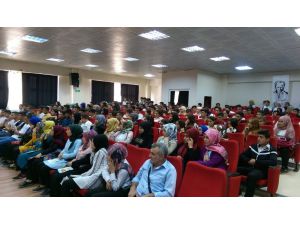 Kulp’ta ‘Çocukluk Ve Ergenlik Çağı Diyabeti’ Semineri