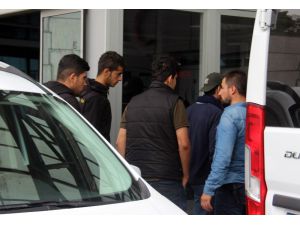 Filistinli Göçmenleri Kandıran İnsan Tacirleri Tutuklandı
