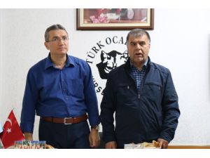 Prof. Dr. Karadavut: "Asimetrik Savaşların Arkasında Kaos Yatar"