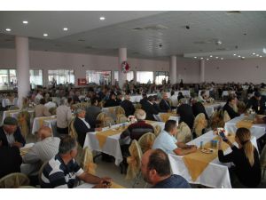Kuyucak’ta Toki Konutlarının Anahtarları Sahiplerine Teslim Edildi