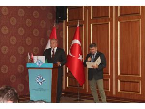 Türk Tarih Kurumunda Türk-macar İlişkileri Konuşuldu