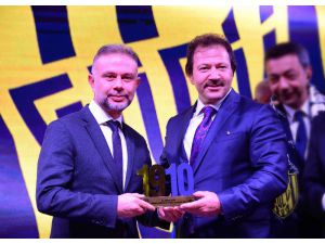 “Gecekondu”dan Ertürk’e Anlamlı Ödül