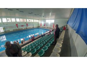 Osman Çağlı Kapalı Yüzme Havuzu Yıkılıyor