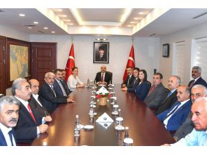 Vali Demirtaş: “Muhtarlarımızın Kamu Hizmetlerinin Yürütülmesinde Devletinin Yanında Bundan Sonra Da Yer Alacağına Yürekten İnanıyorum’’