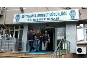 Lüks Aracı Düz Kontakla Çalmaya Çalışan Oto Faresi Yakalandı