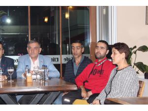 4 Partinin İl Başkanı Dmd Hastası Genç İçin Yardım Topladı
