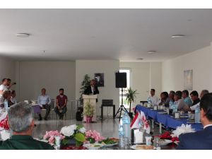 Aksu’da Muhtarlara Kentsel Dönüşüm Anlatıldı