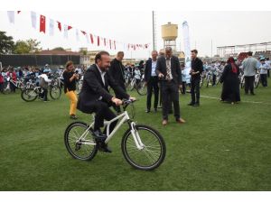 İzmit’te 545 Öğrenci Bisikletine Kavuştu