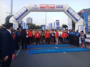 2 Bin İstanbullu Bakırköy’ü Koştu