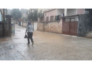 İslahiye’de Yağmur Etkili Oldu