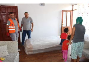 Büyükşehir’den Eşya Yardımı