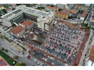Kocaeli Devlet Hastanesi Otoparkına Son Rötuşlar Yapılıyor