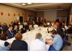 Düzce Üniversitesi Geleneksel Tıp Uygulamalarında Çalışmalarını Sürdürüyor