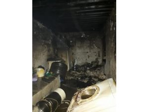 İkamet Yangını Paniğe Neden Oldu
