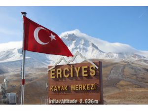 Erciyes’te Kar Sevinci