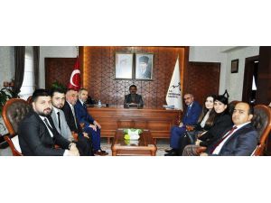 Kızılay Yönetimi, Vali Aktaş’ı Ziyaret Etti