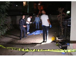 5. Kattan Düşen Kişi Olay Yerinde Hayatını Kaybetti