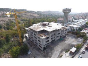 Ankara’da İnşaatlar Hızla Devam Ediyor