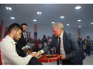 Mehmetçiklere Kınalı Uğurlama
