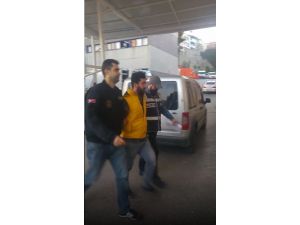 İzmir’de Daeş Operasyonu: 5 Gözaltı