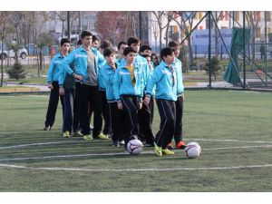 Eyüpsultan Belediyesinin Kış Spor Okulu Kayıtları Başladı