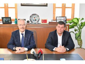 Başkan Kafaoğlu Gömeç’te Ziyaretlerde Bulundu