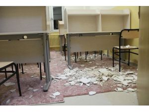 Okul Pansiyonu Tavanında Alçıpan Koptu, 3 Öğrenci Yaralandı