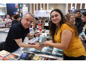 Ortaylı, Kitap Fuarı’nda Söyleşi Düzenleyecek