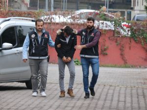 Uyuşturucu Madde İle Yakalanan Şüpheli Adliyede