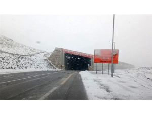 Van’da Kar Yağışı