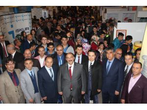 Erzurum 7. İstihdam Fuarı Ve Kariyer Günleri Ziyarete Açıldı
