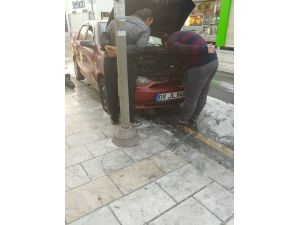 Seyir Halindeyken Alev Aldı
