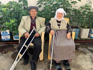 Denetimli Serbestlik Yükümlüleri Kore Gazisi’in Evini Boyadı