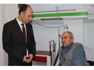 Kaymakam Solak Hastanede Hastaları Ziyareti