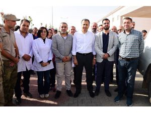 El Bab’ta Yüzler Gülüyor