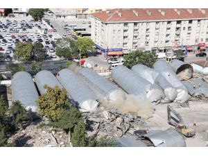 60 Yıllık Çirkin Görüntü Kütüphane İle Değişiyor