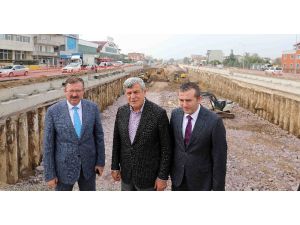 Başkan Karaosmanoğlu İnceleme Yaptı