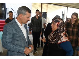 Başkan Çınar Hem Yatırımları Anlatıyor Hem De Talepleri Dinliyor
