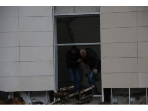Önce İntihara Kalkıştı Sonra Gözyaşlarına Boğuldu