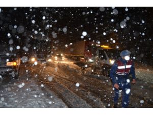 Antalya-konya Karayolu Trafiğe Kapandı