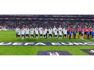 Uefa Avrupa Ligi: Beşiktaş: 0 - Genk: 0 (Maç Devam Ediyor)